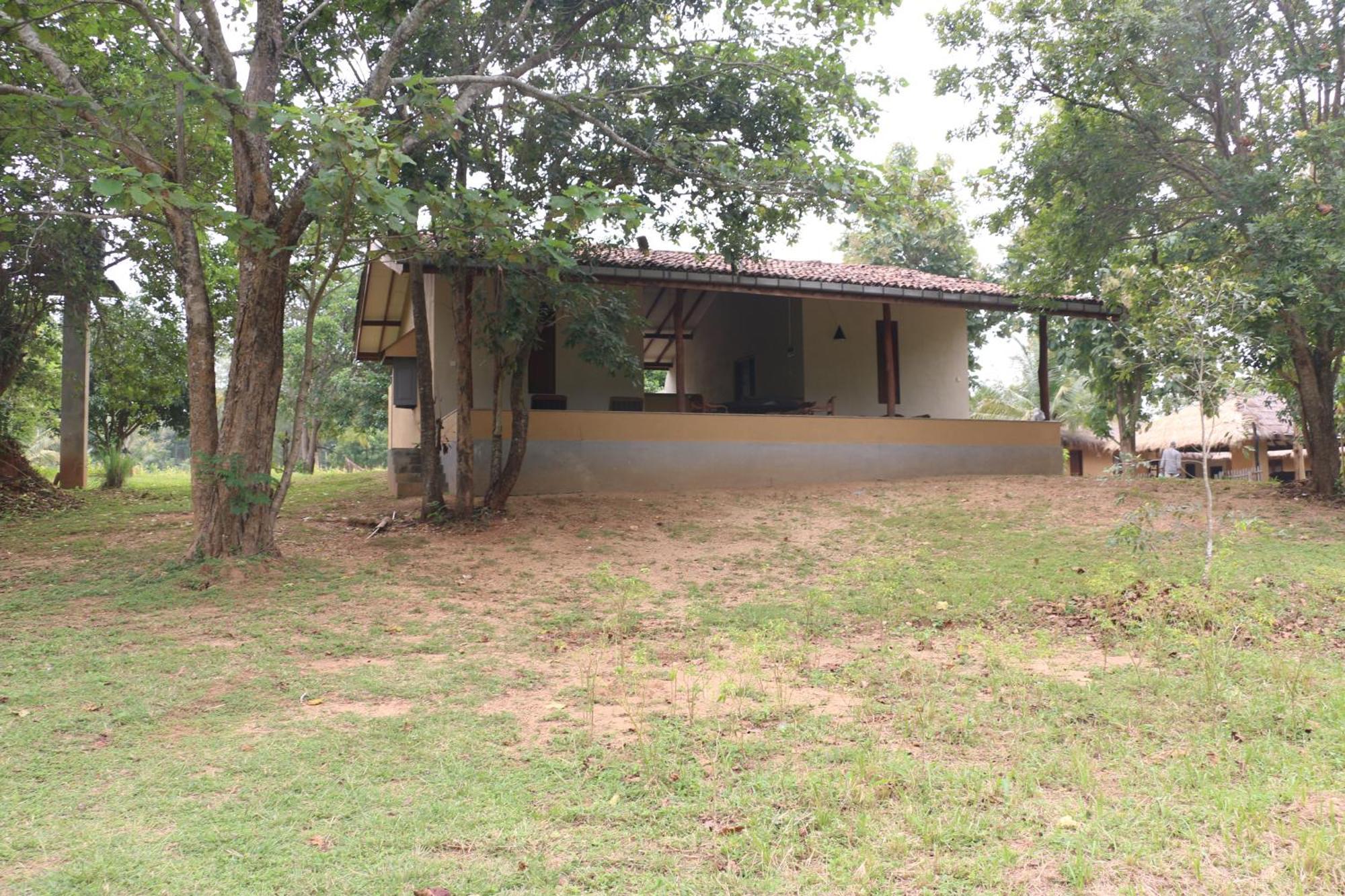 Wildescape, Yala Blocks 3 & 5 Villa Buttala ภายนอก รูปภาพ